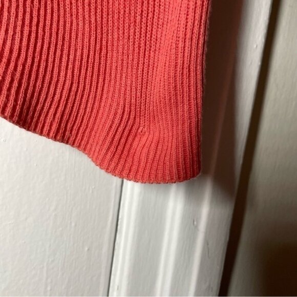 SALVATORE Ferragamo Knit Sweater Size M - Picture 2 of 4